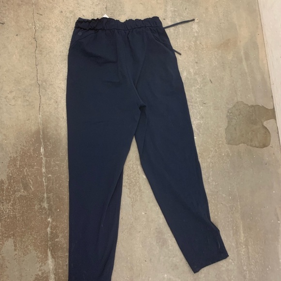 lululemon athletica navy blue keep moving 7/8 high rise pants - Picture 5 of 8